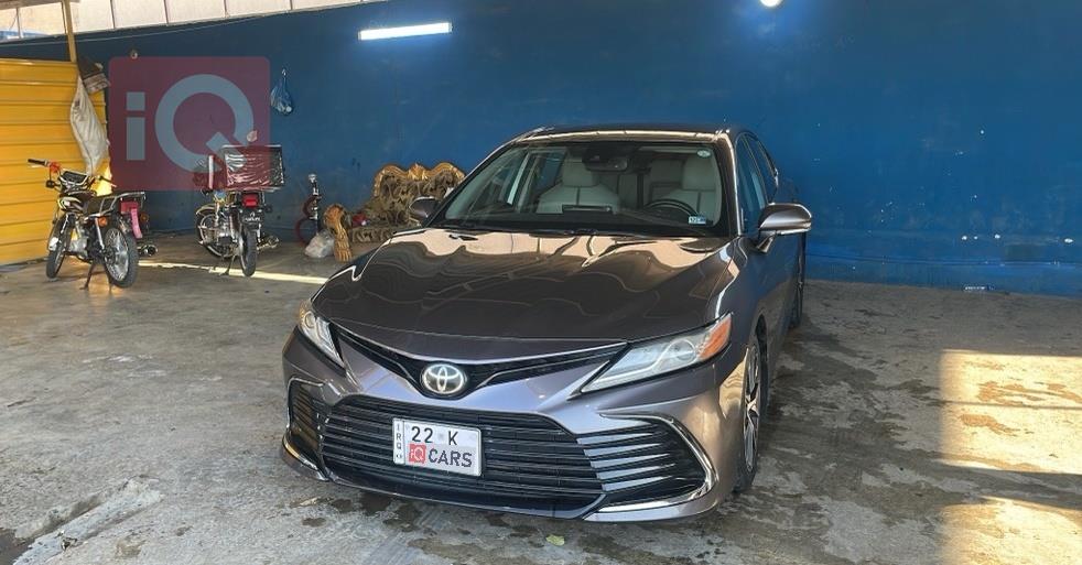 تۆیۆتا کامری